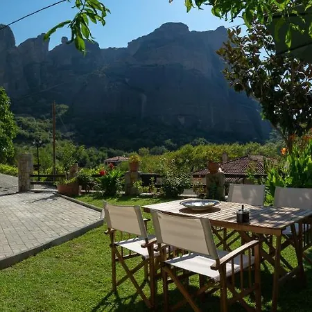 Apartment Meteoron Theasis