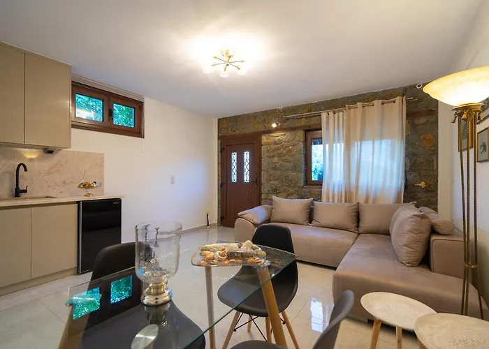 Apartament Meteoron Theasis *