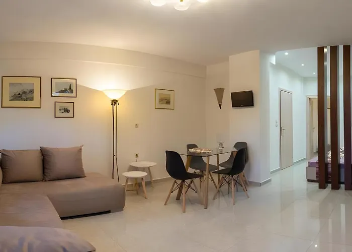 Apartamento Meteoron Theasis