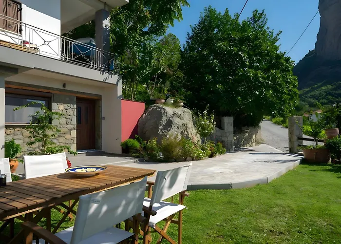 Meteoron Theasis Apartamento *