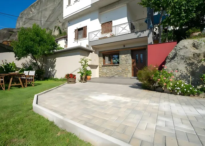 Meteoron Theasis Apartamento